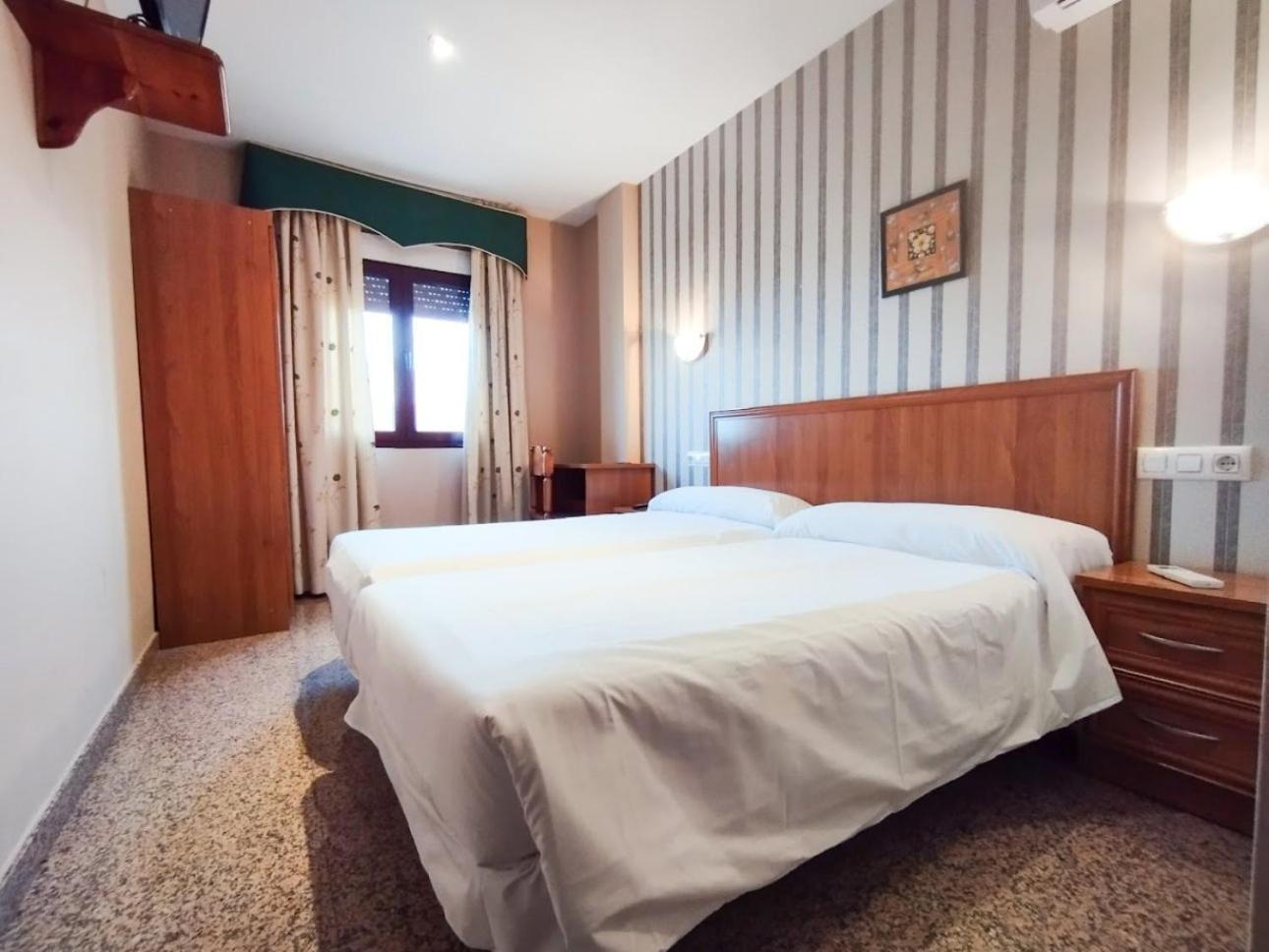 Hospederia Puerta De La Catedral Hotel Ciudad-Rodrigo Kültér fotó