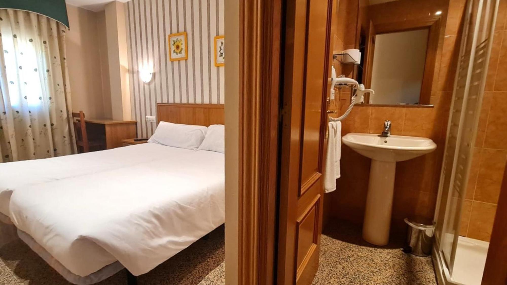 Hospederia Puerta De La Catedral Hotel Ciudad-Rodrigo Kültér fotó