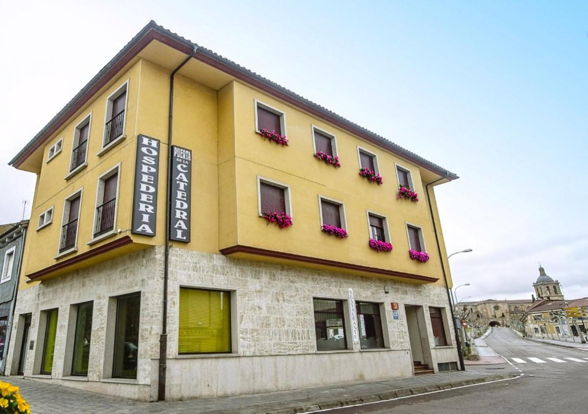 Hospederia Puerta De La Catedral Hotel Ciudad-Rodrigo Kültér fotó